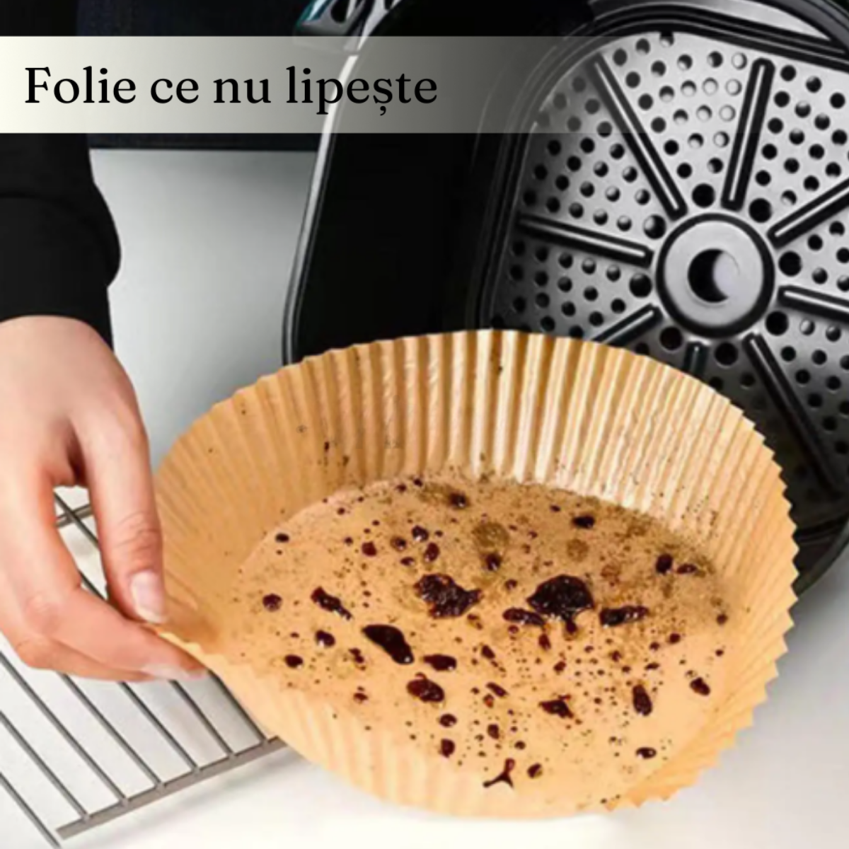 Set 50 Hartii de Copt, pentru Airfryer, Antiaderent, Rezistent la Caldura, Unica Folosinta, Model Rotund, 20 x 4,5, Maro